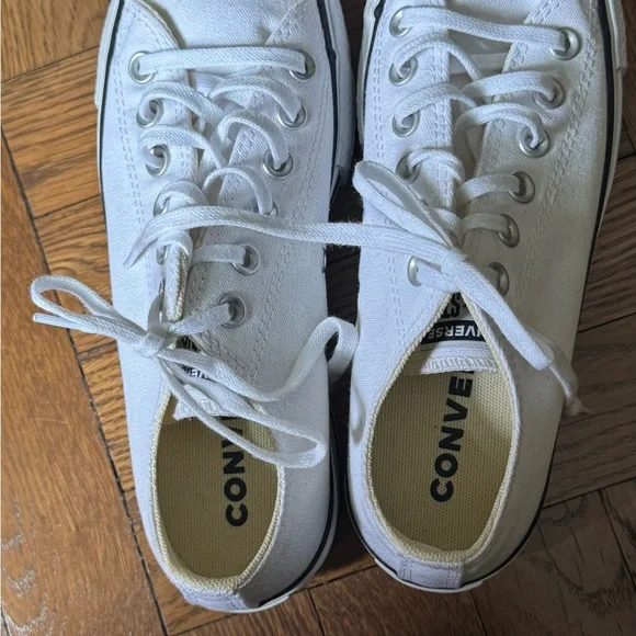 Converse Chuck Taylor All Star Lift Platform Canvas White Sneakers Size 6.5 - Picture 2 of 6
